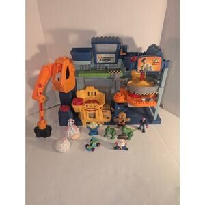 Fisher Price Toy Story 3 Imaginext Tri County Landfill Playset Woody Figure Rare